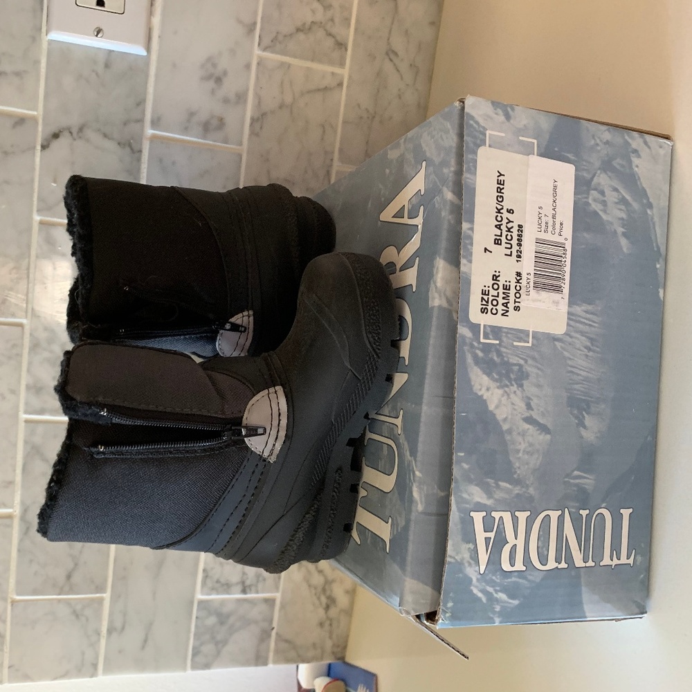 Boys Tundra Waterproof, Snowproof Winter Boots 7